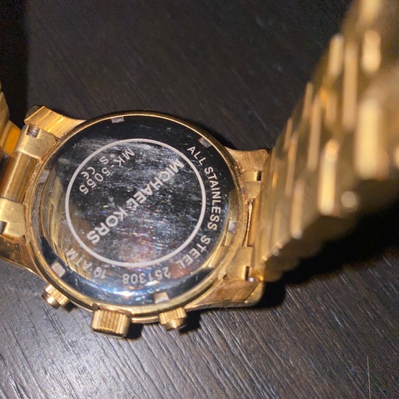 Mk gold watch - Picture 5 of 6